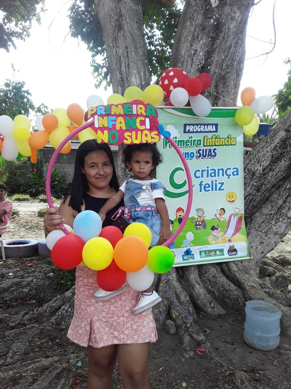 Camacã: Caravana da Alegria visita as crianças do Brogodó em Leoventura,